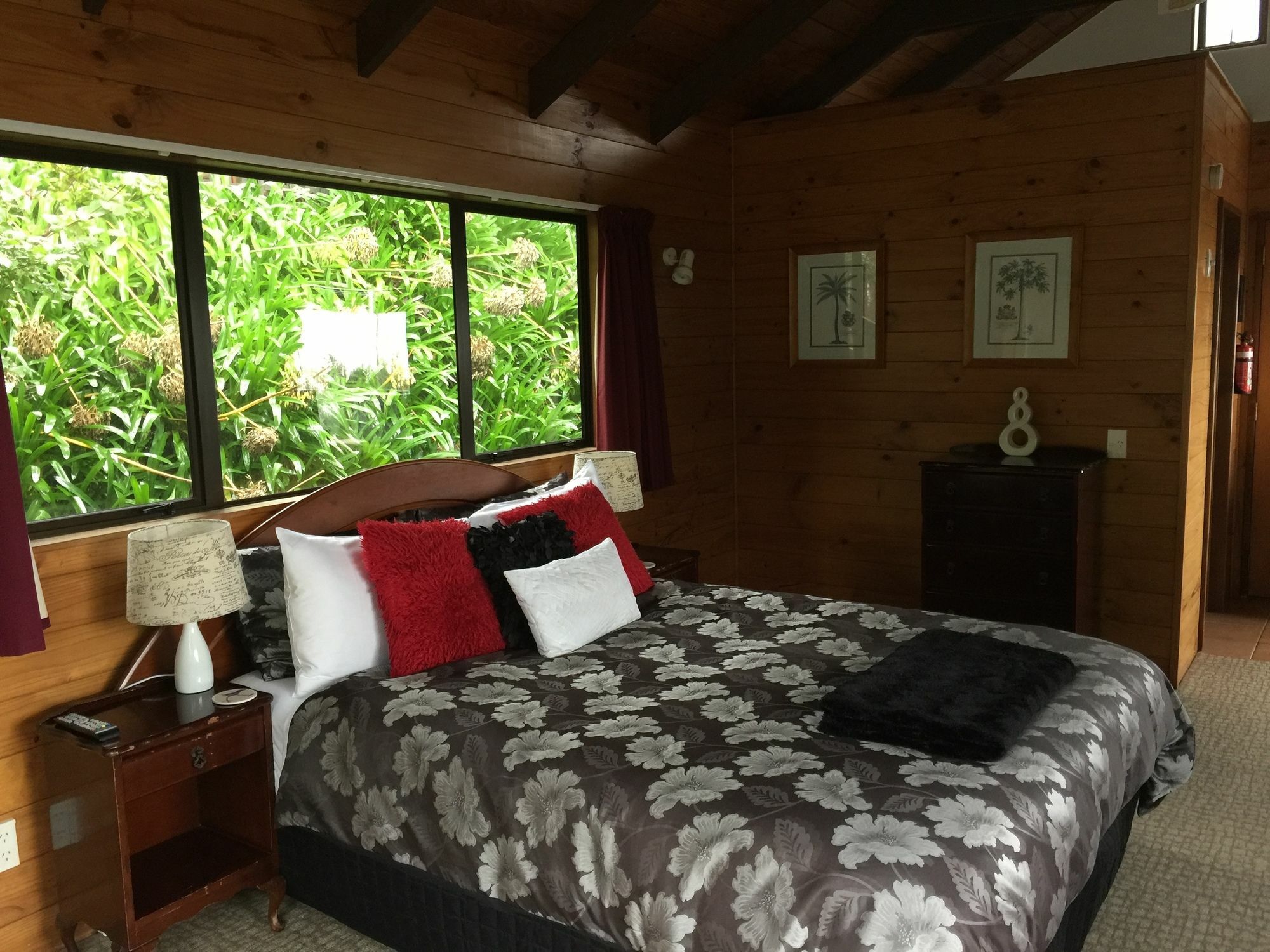 תמז Grafton Cottage & Chalets מראה חיצוני תמונה